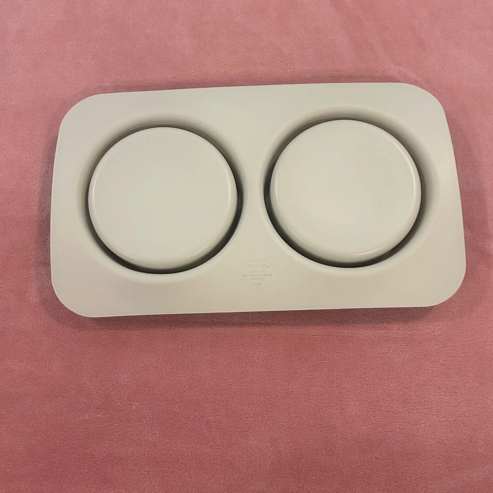 Silicone Pet Mat + Stainless Steel Double Diner - 3.5 Cups
